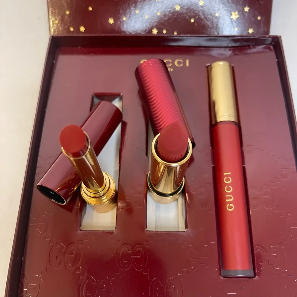 Gucci this gift
